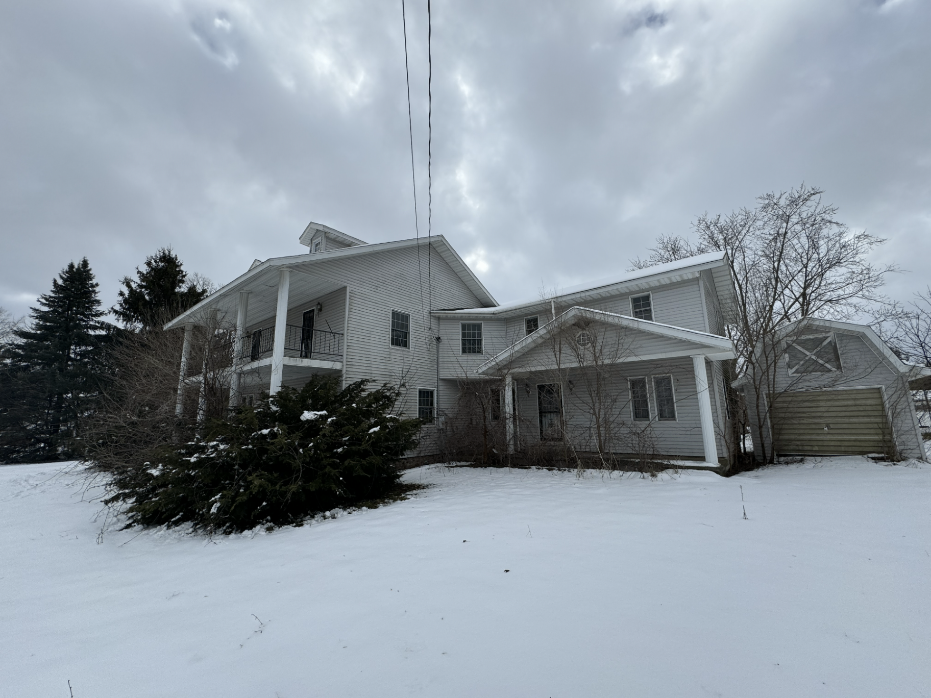 Cash home buyer property in Grand Rapids, Michigan